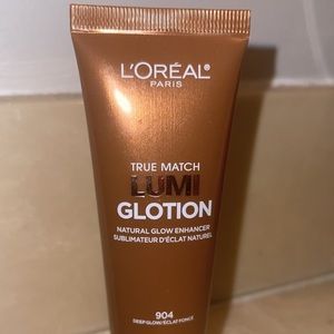 L’Oreal True Match Lumi Glotion